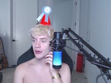 webcam man ironthud capture image #2454065