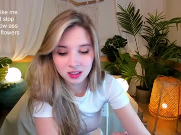 webcam girl milablush capture image #3548119