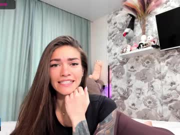 webcam girl joconda capture image #1657189