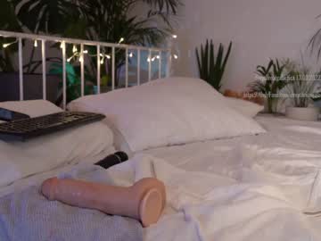 webcam girl _deepthroatgalactica capture image #1331300