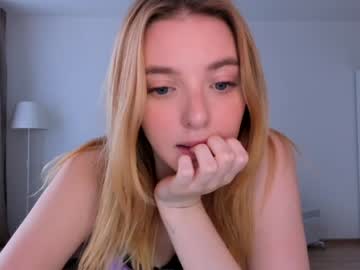 webcam girl olli_ver capture image #2993713