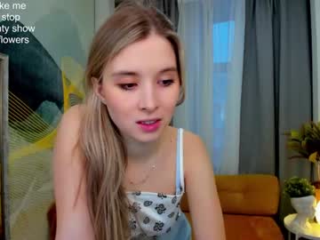 webcam girl milablush capture image #3633315