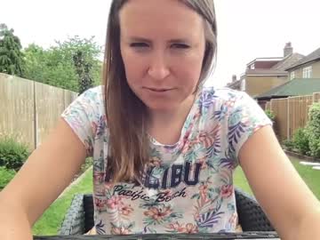 webcam girl eatmypie69 capture image #1946533