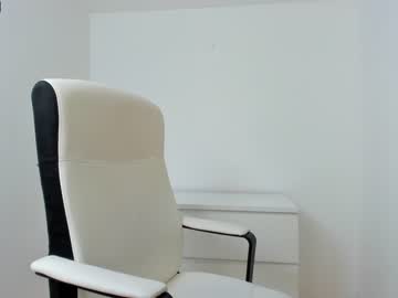 webcam girl ingridblondy94 capture image #1550358