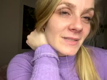 webcam girl millie_420 capture image #3652197