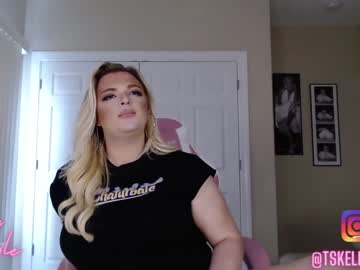 webcam tranny kellynicolexoxo capture image #2445450