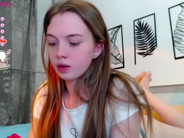 webcam girl small_blondee capture image #3230308