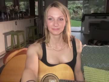 webcam girl kaileeshy capture image #1563736