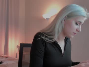 webcam girl whitewidooowww capture image #805003