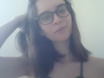 webcam girl kleoress capture image #1630193