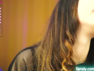 webcam girl angels_kiss capture image #1744429