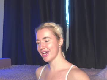 webcam girl xtina__ capture image #3288551