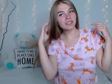 webcam girl little__cherrry capture image #2510408