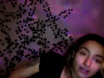 webcam girl trippyhippieex capture image #1607988