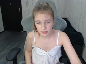 webcam girl kylie_mine capture image #2803128