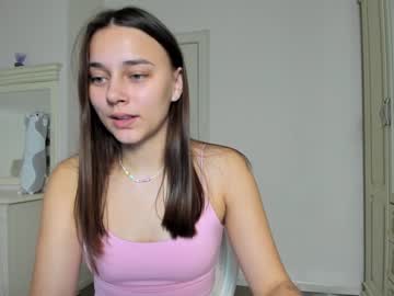 webcam girl eleonora_linn capture image #2679857