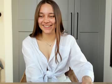 webcam girl eleonora_linn capture image #2084418
