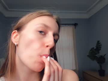 webcam girl evamatthews capture image #3716823