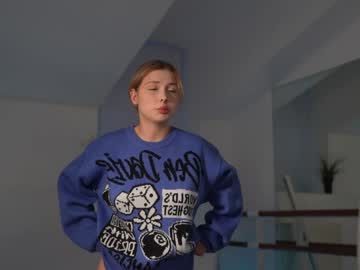 webcam girl aurmur capture image #4058502