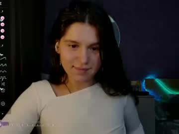 webcam girl bellaelya capture image #4076774