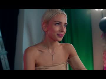 webcam girl artmosphera capture image #2029232