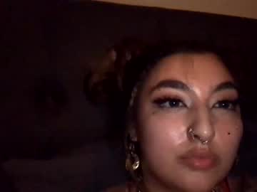 webcam girl babylussh capture image #2420674