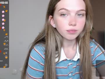 webcam girl small_blondee capture image #2888843