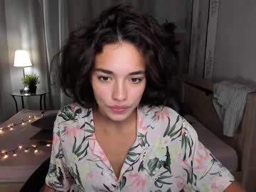 webcam girl ella_flare capture image #2610530