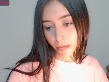 webcam girl gummy_bear7 capture image #2393063