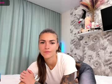 webcam girl joconda capture image #2253039