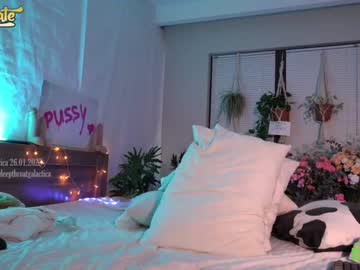 webcam girl _deepthroatgalactica capture image #3597735