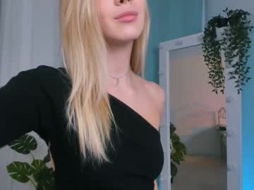 webcam girl emmi_rosee capture image #1049665