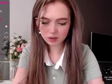 webcam girl small_blondee capture image #1774047
