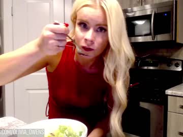webcam girl oliviaowens capture image #2805517