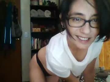 Cam for littlebitoffun77