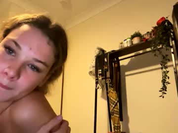 webcam couple bunniyms capture image #4086394