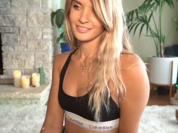 webcam girl phoenix_taylor capture image #1475928