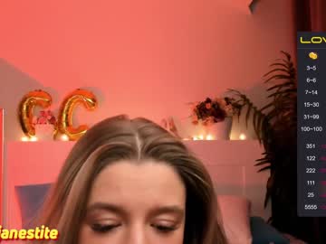 webcam girl maxwelljoella capture image #3183194