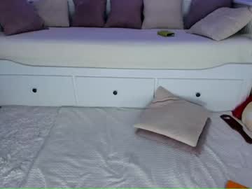 webcam girl roxy_blue_eyed_ capture image #3296028