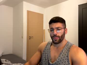 webcam man rogan1604 capture image #842210