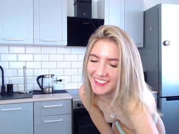 webcam girl ella__sweety capture image #1707979