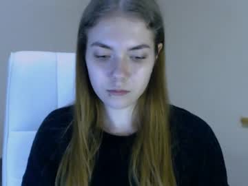 webcam girl zoey_deuttch capture image #3683026