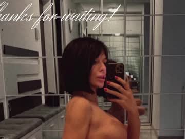webcam girl ingridblondy94 capture image #3022350