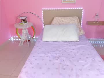 webcam girl little_effy18 capture image #2703077