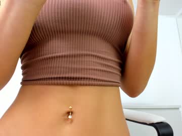 webcam girl ingridblondy94 capture image #2161618