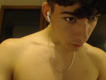 webcam man dylanthetwink capture image #2375130