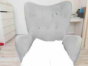 webcam girl dariaa_doll capture image #1372298