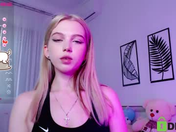 webcam girl small_blondee capture image #3382148
