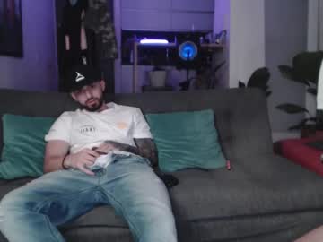webcam man fratguysonline capture image #2532936