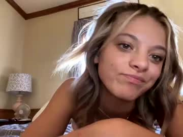 webcam girl lily_marieee capture image #3726883